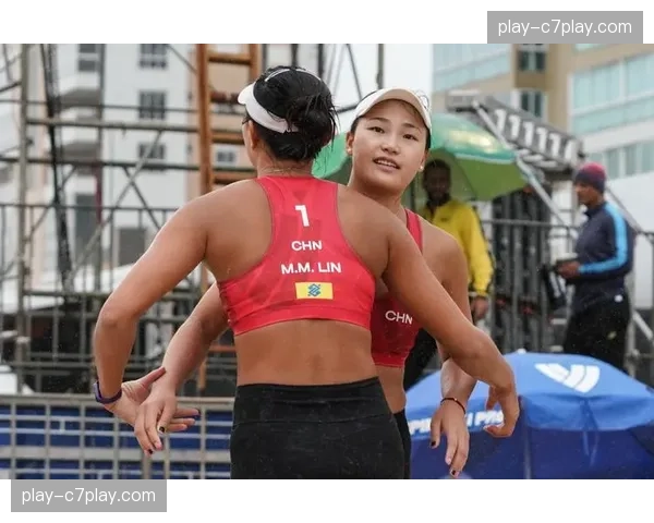 世界沙滩排球巡回赛揭幕战在巴西举行，奥运积分争夺正式开始