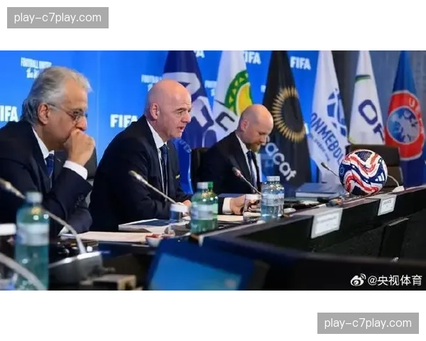 国际动态:南美足协与欧足联就未来洲际赛事合作模式展开新一轮谈判 国际动态:南美足协与欧足联就未来洲际赛事合作模式展开新一轮谈判